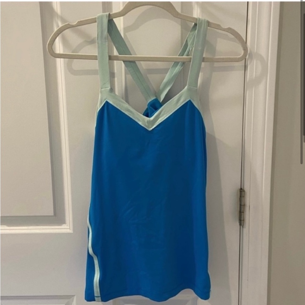 Lululemon tank top